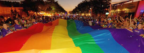 st petersburgh fl gay pride shemale ass dildo